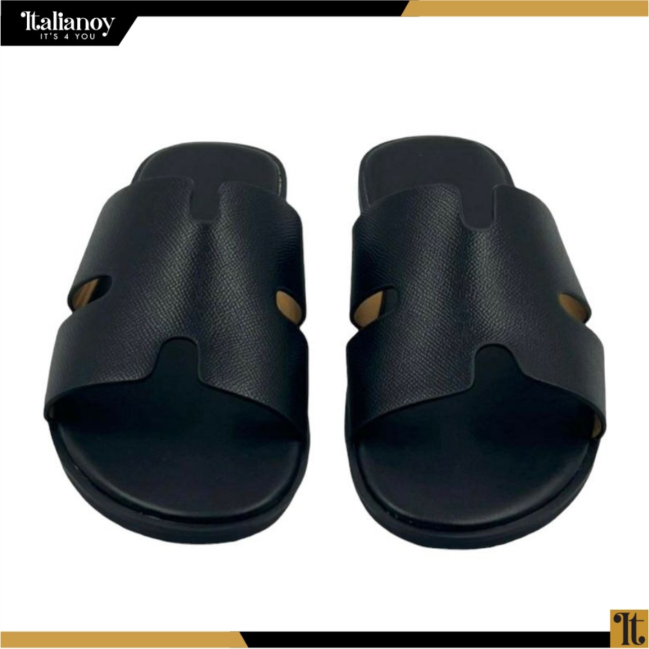 HERMÈS  Chypre Sandal in Black Calfskin