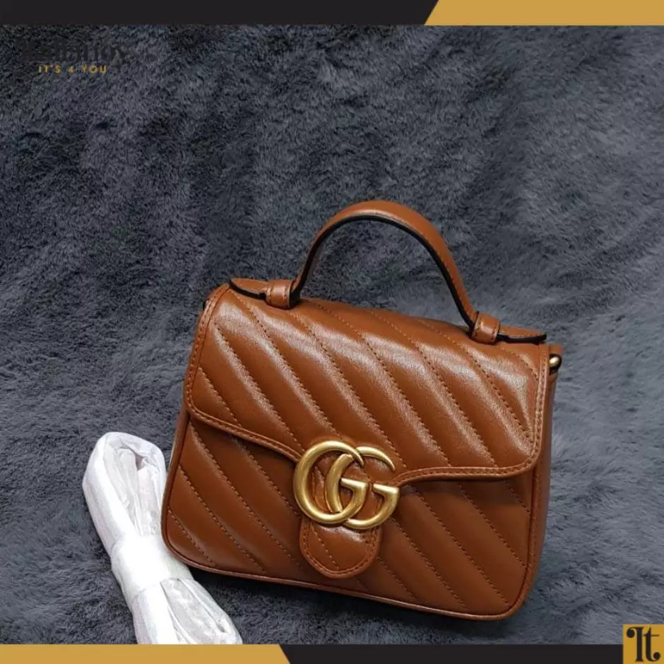 GG Marmont mini top handle bag