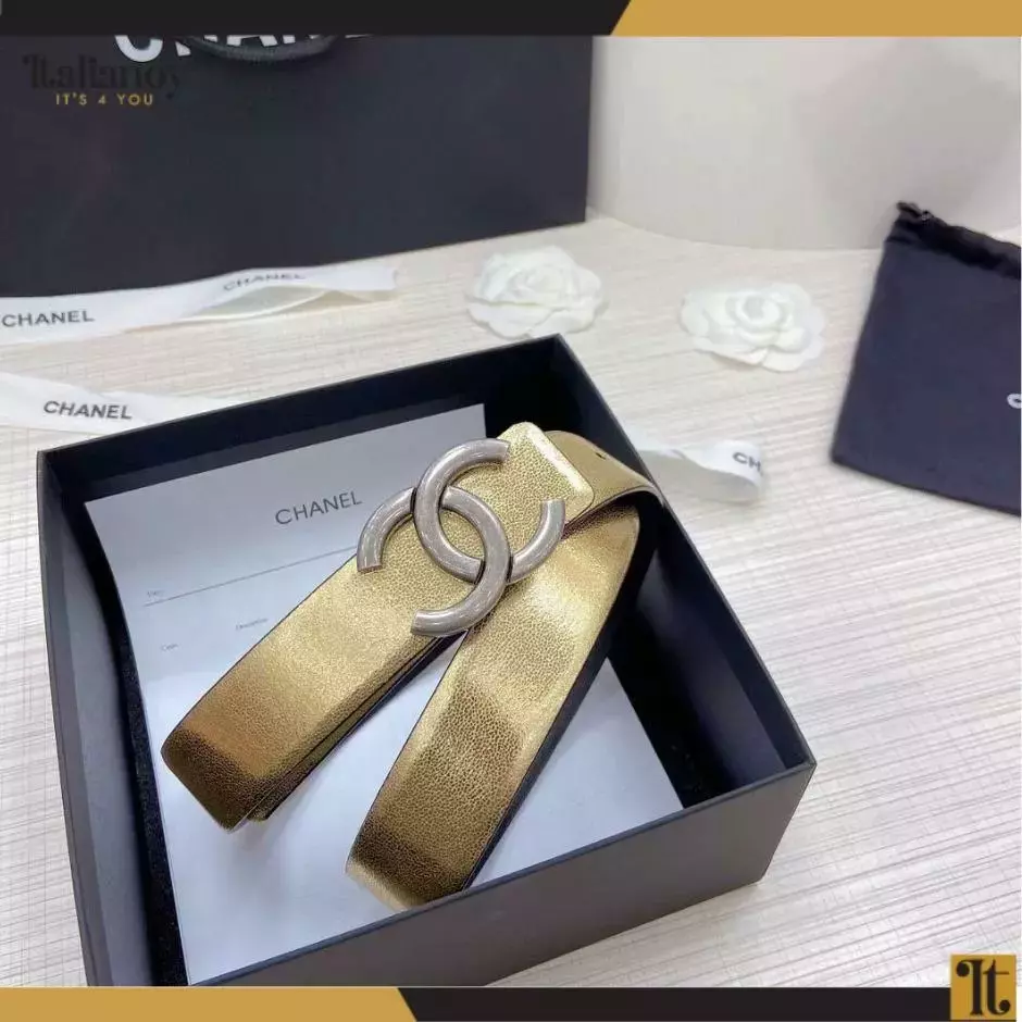 Golden Chanel belt