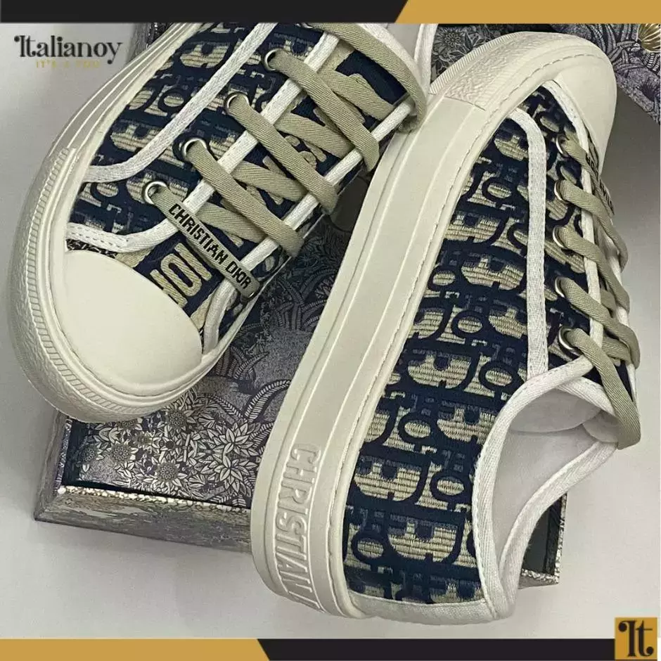WALK'N'DIOR PLATFORM SNEAKER Deep Blue Dior Oblique Embroidered Cotton