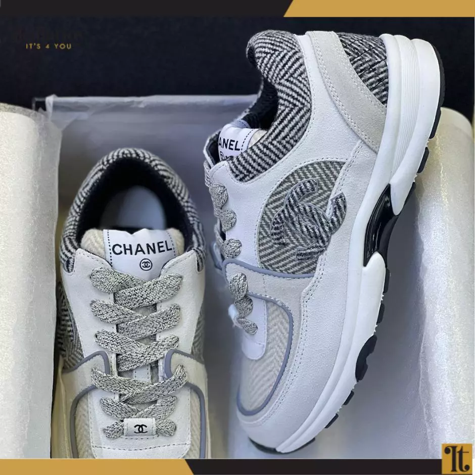 Chanel Sneaker White