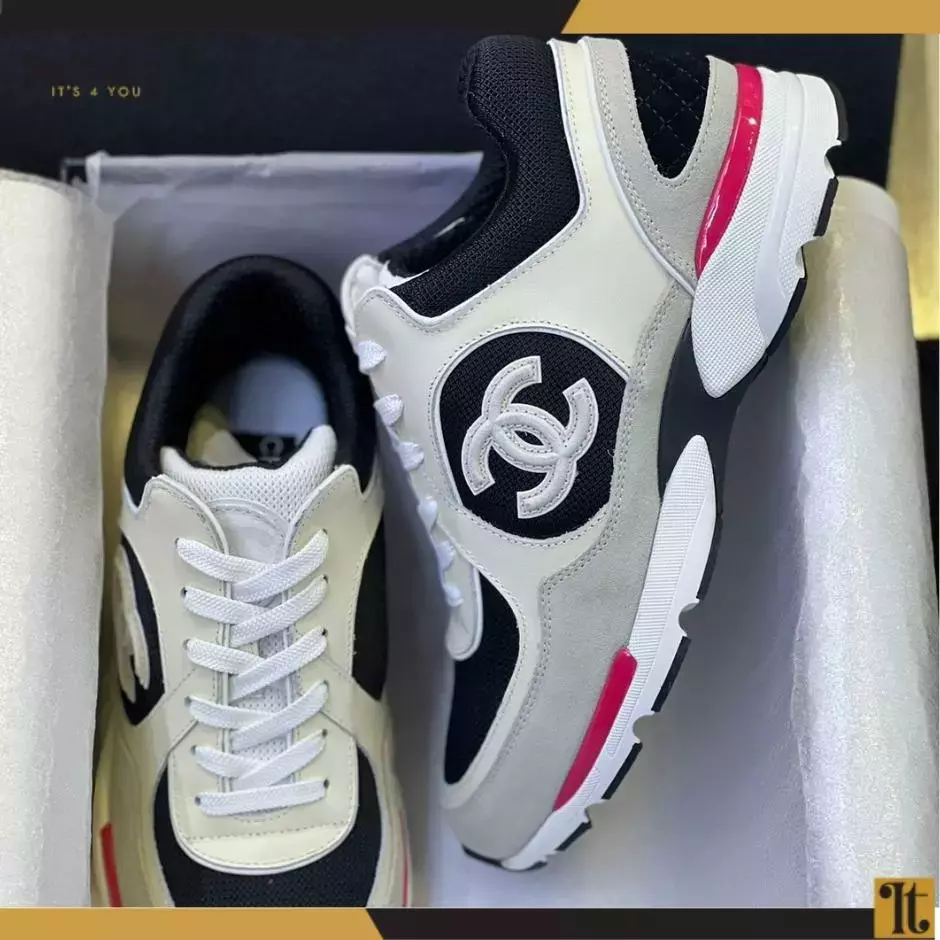 Chanel Sneaker Black-White