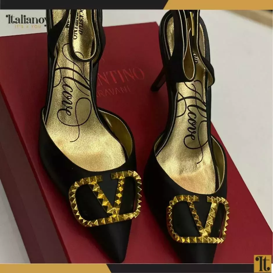 Valentino Garavani heel with V brand logo brooch