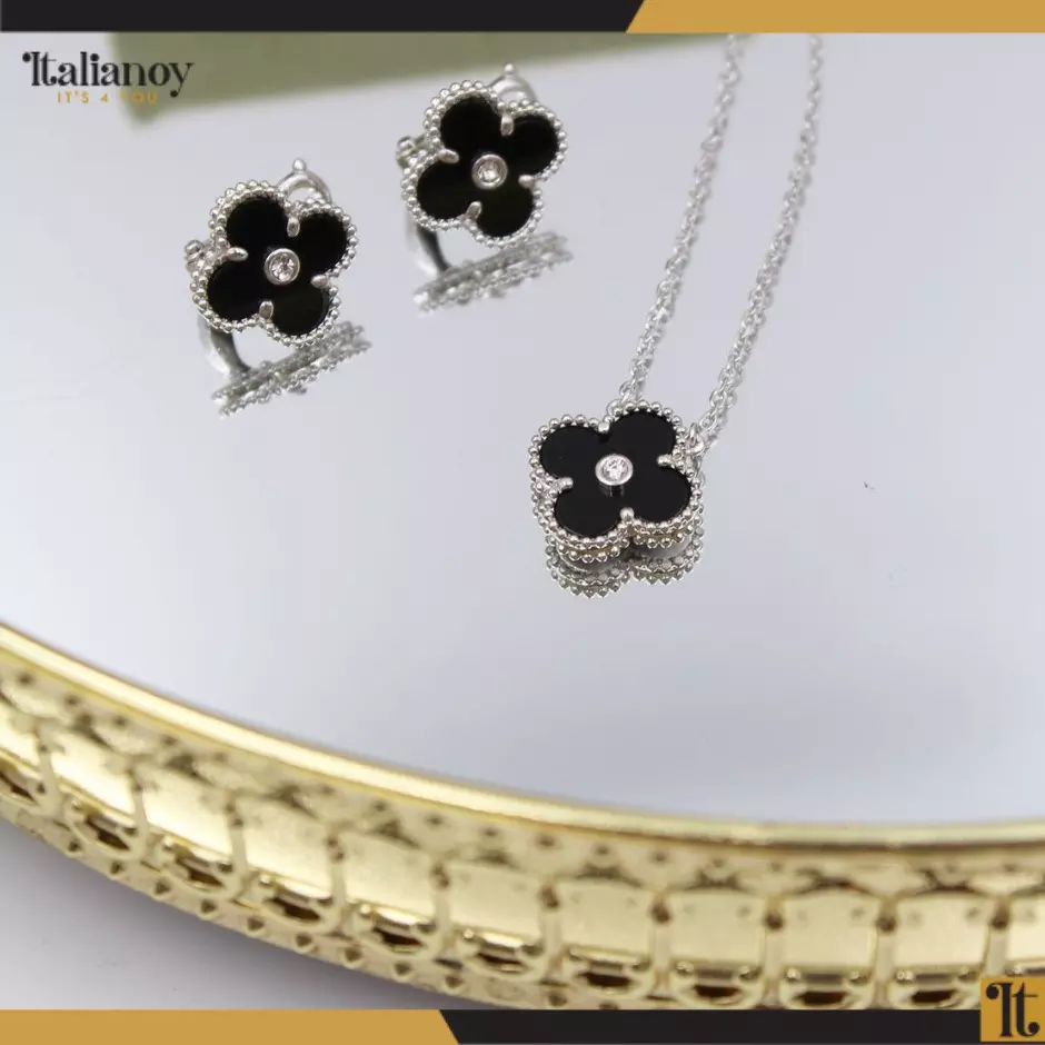 Van Cleef Vintage Alhambra Set Silver Necklace&Earrings