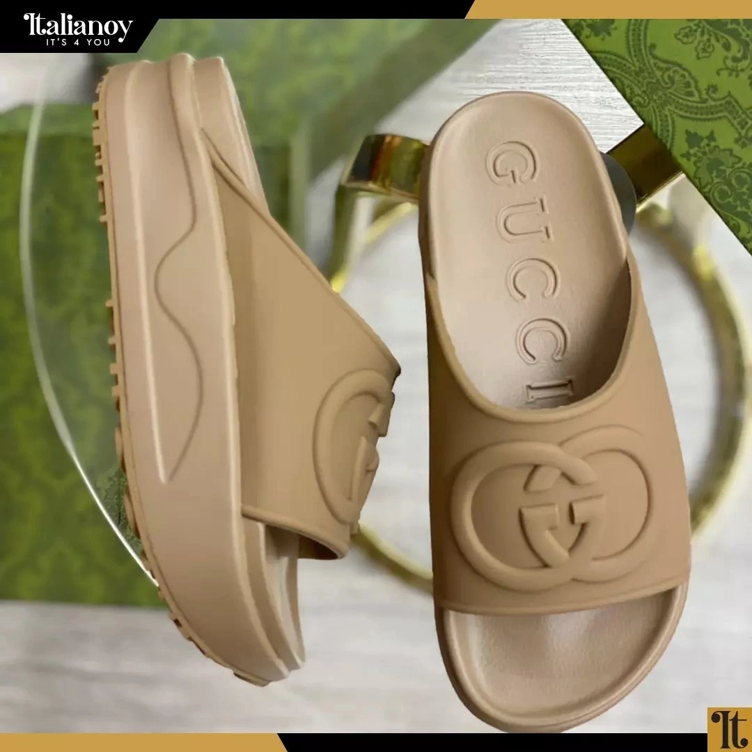 Women's Interlocking G Slide Sandal