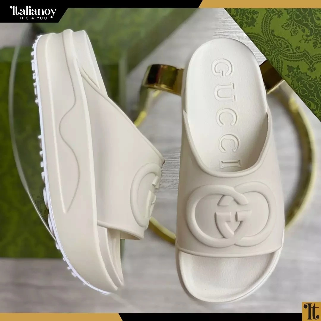 Women's Interlocking G Slide Sandal