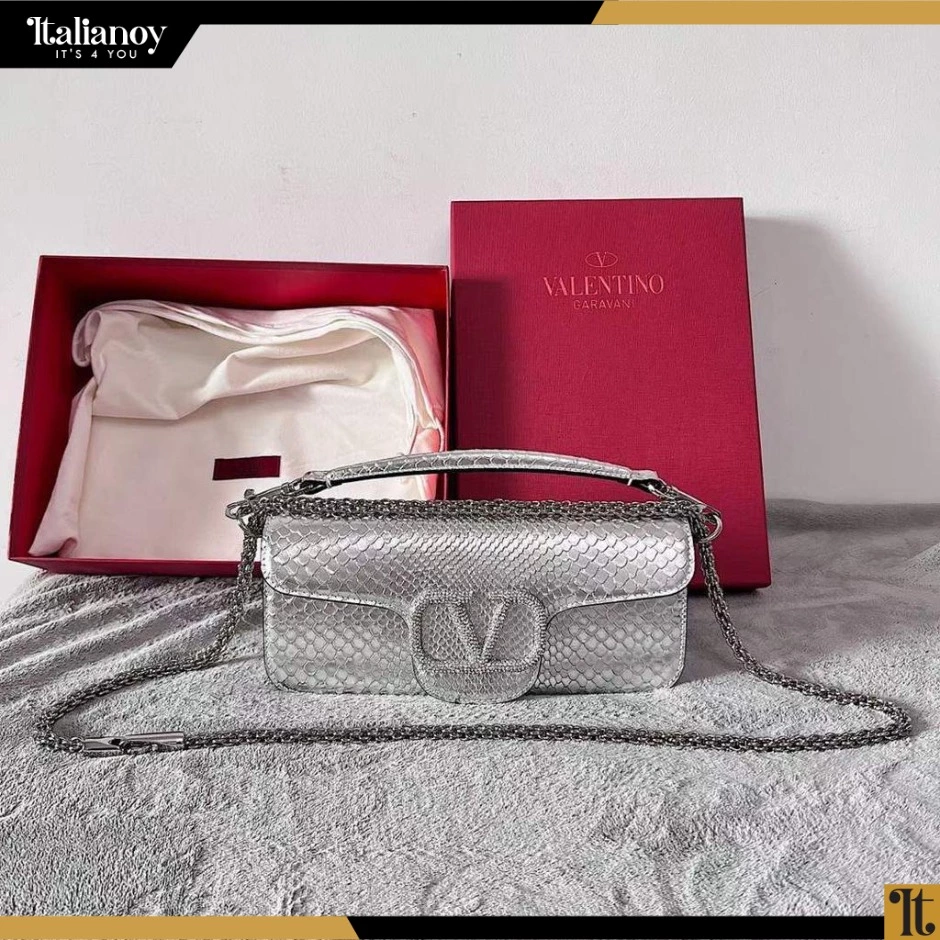 LOCÒ SHOULDER BAG WITH JEWEL LOGO