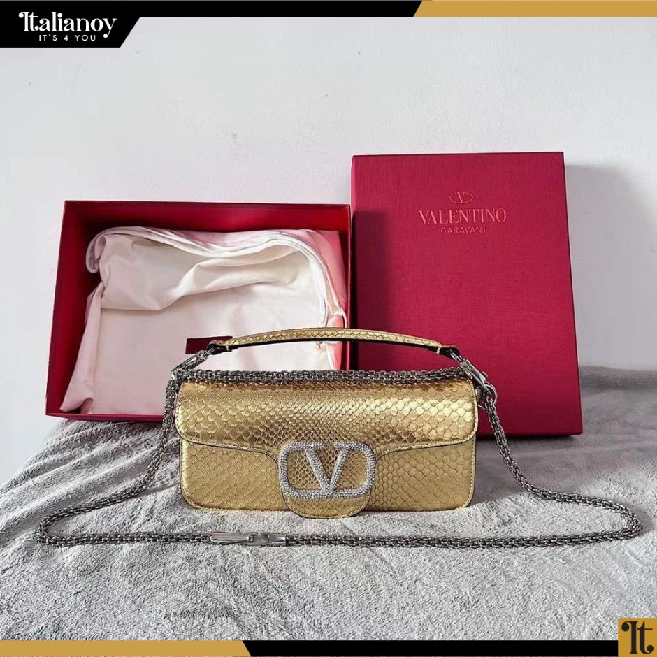 LOCÒ SHOULDER BAG WITH JEWEL LOGO