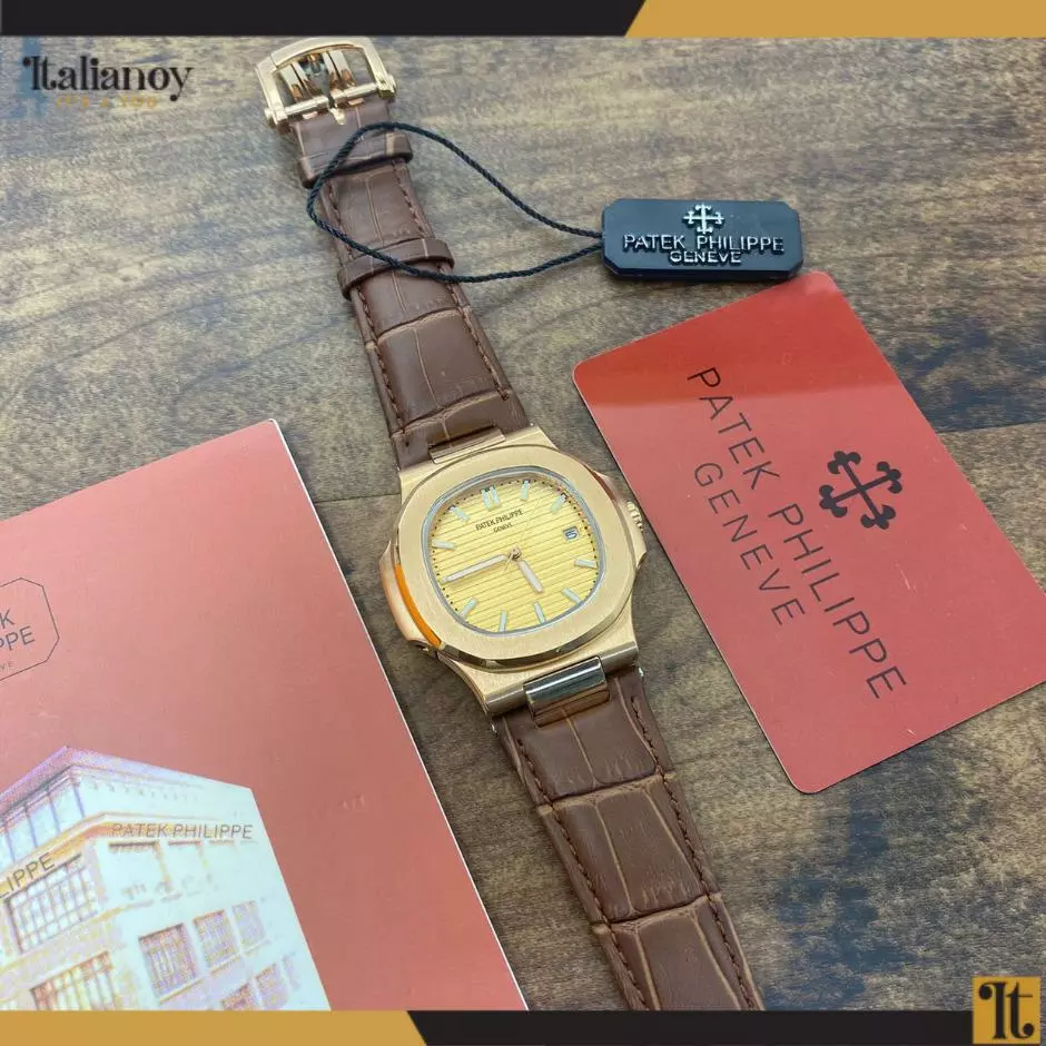 Patek Philippe Nautilus Self-Winding