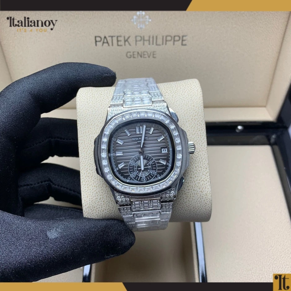 Patek Philippe Nautilus Silver Stone White- Blue