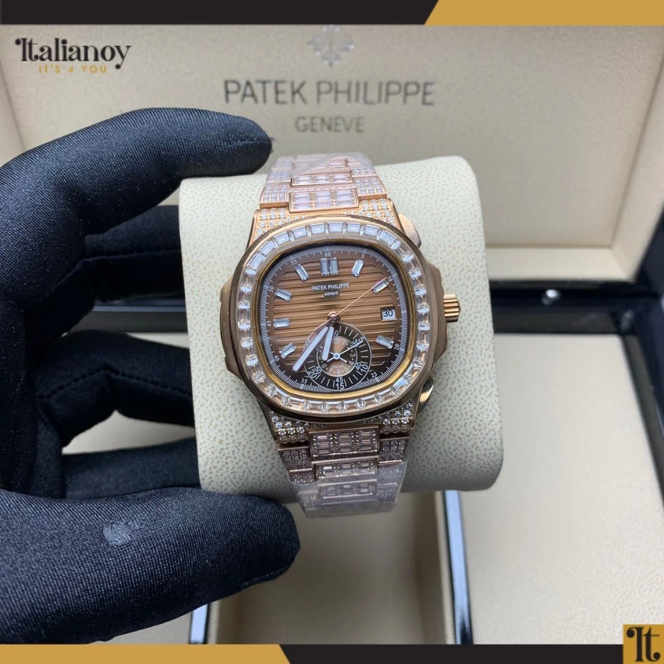 PATEK PHILIPPE NAUTILUS Rose - Gray Dail