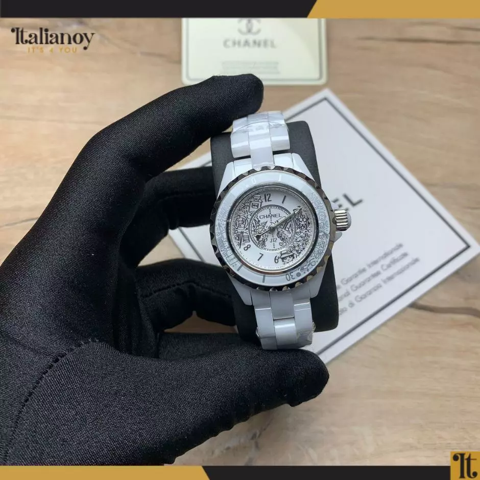 CHANEL WATCH GOLD / WHITE