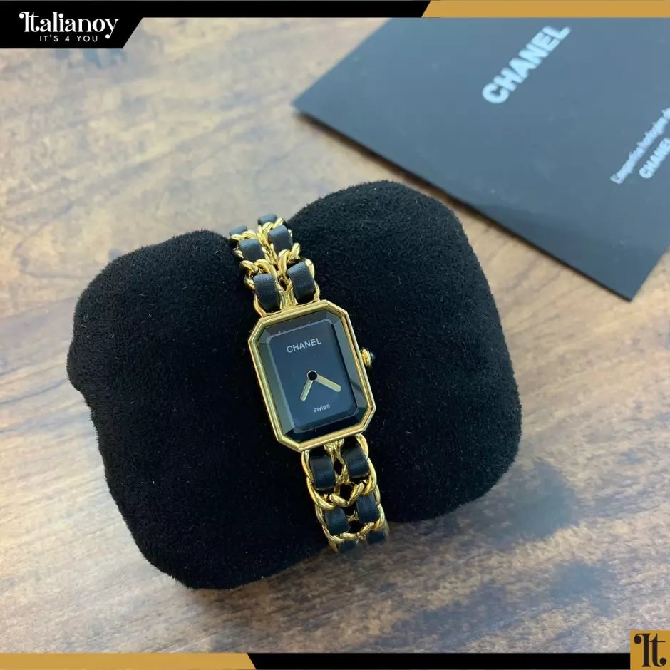 Chanel watch gold - black