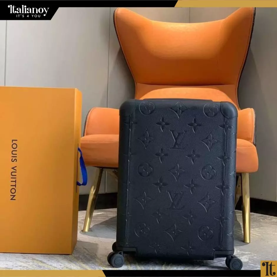 Horizon 55 Carry-On Suitcase