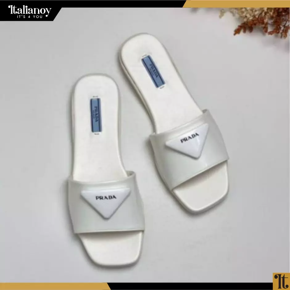 Brushed leather heeled slides