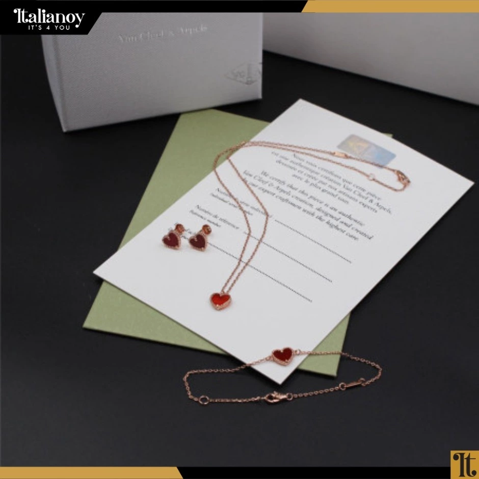 VAN CLEEF NECKLACE - BRACELET - EARRING