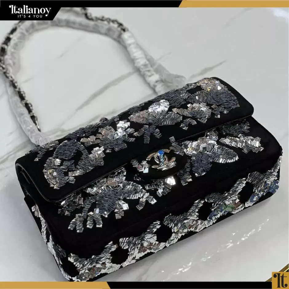 Chanel Classic Handbag