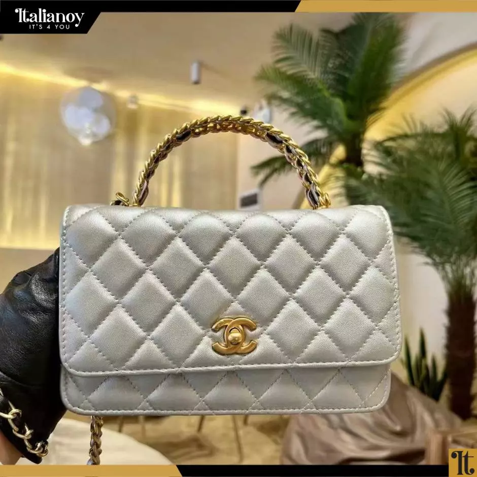 CHANEL FULL FLaP SHOULDER BAG