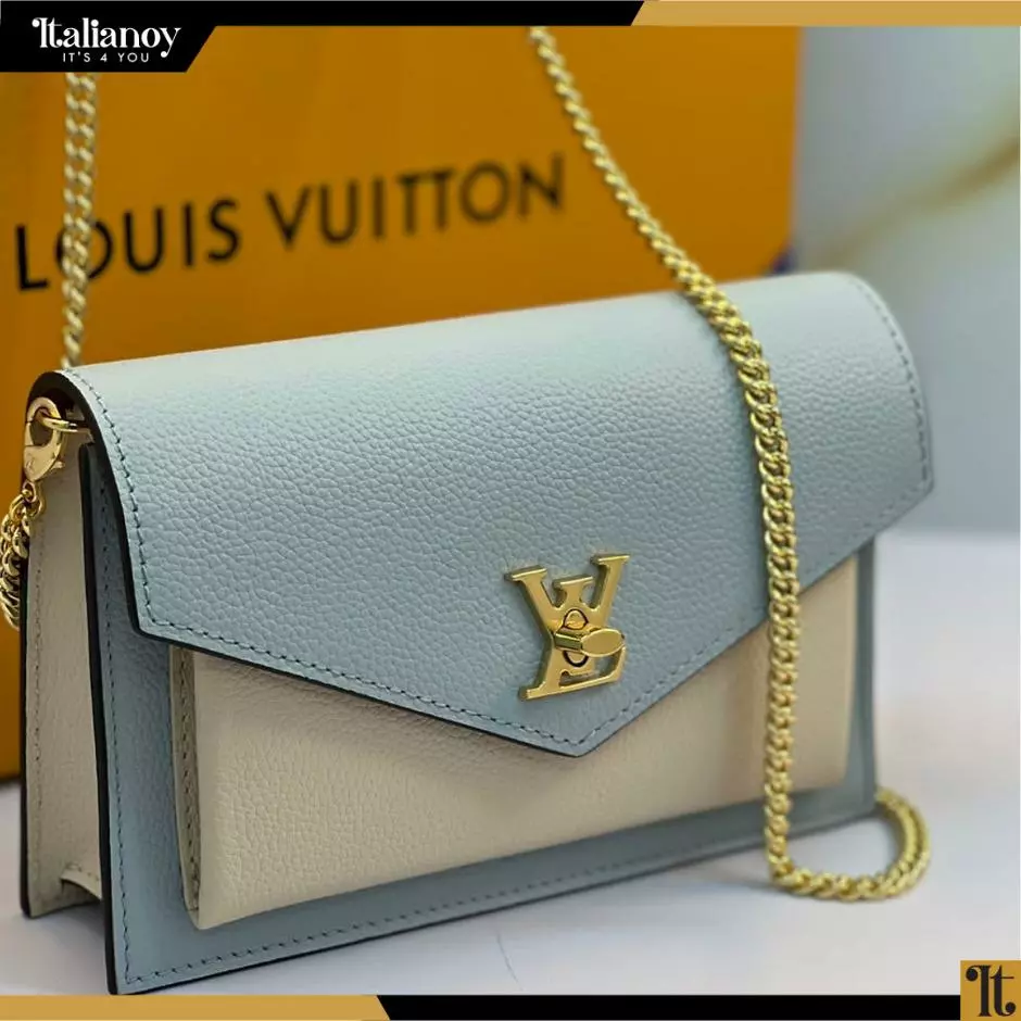 Louis Vuitton  MYLOCKME BB