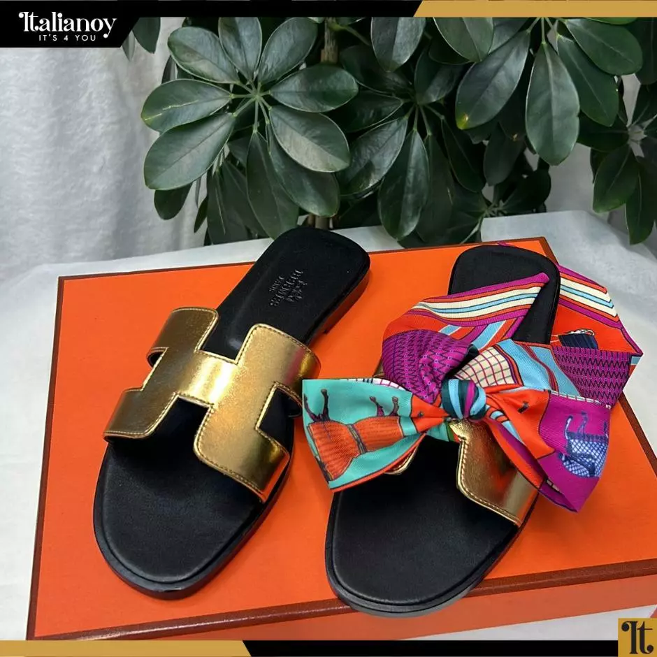 HERMES | Logo Metallic Sandals