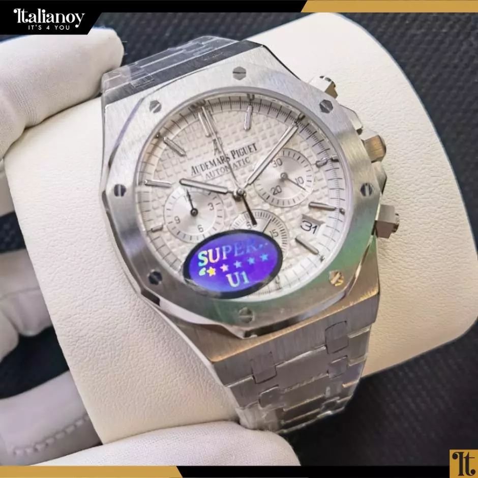 Audemars Piguet Classic 'Royal Oak Chronograph' Watch