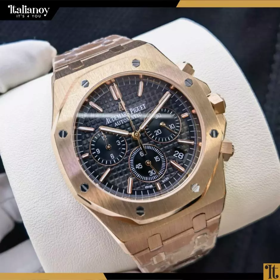 Audemars Piguet Classic 'Royal Oak Chronograph' Watch