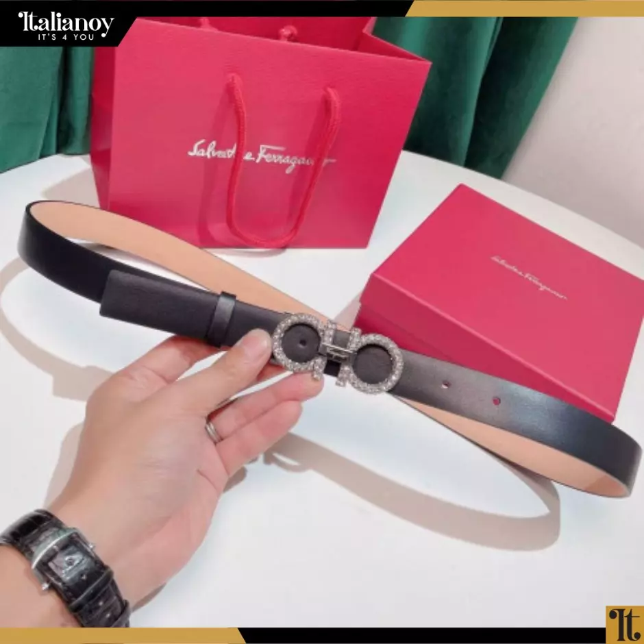 SALVATORE Ferragamo Reversible Gancini black Belt with Two-Tone Buckle