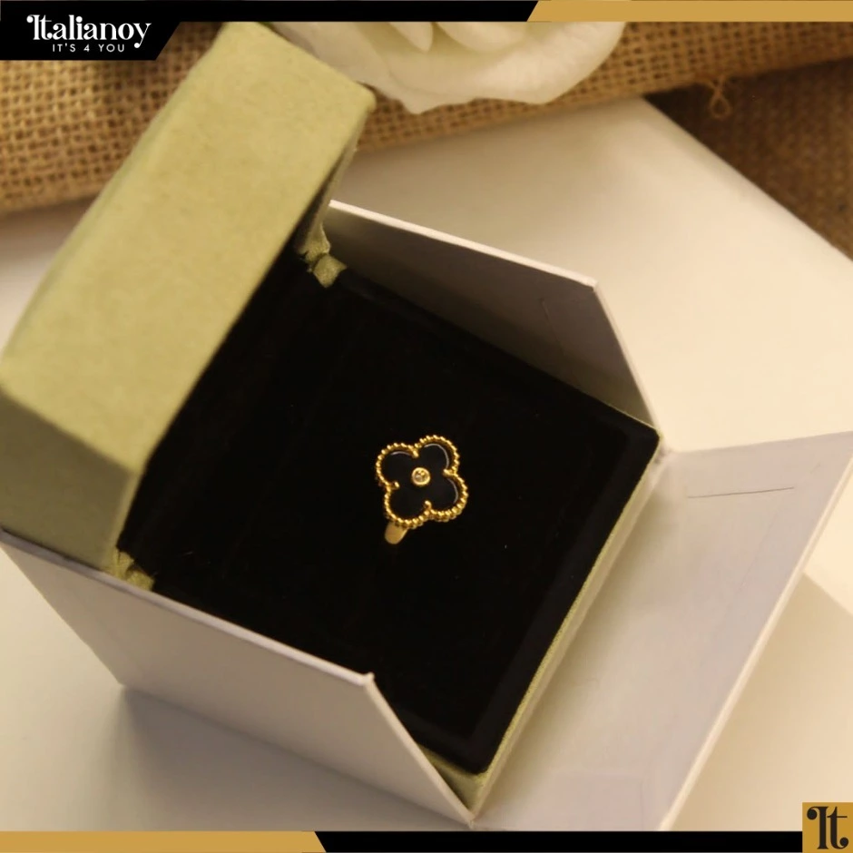 Vintage Alhambra Ring Black Gold