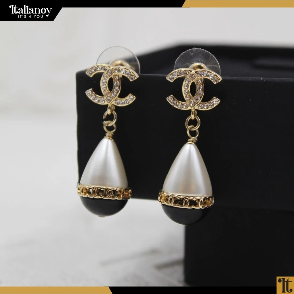 Chanel CC fantasy Earning