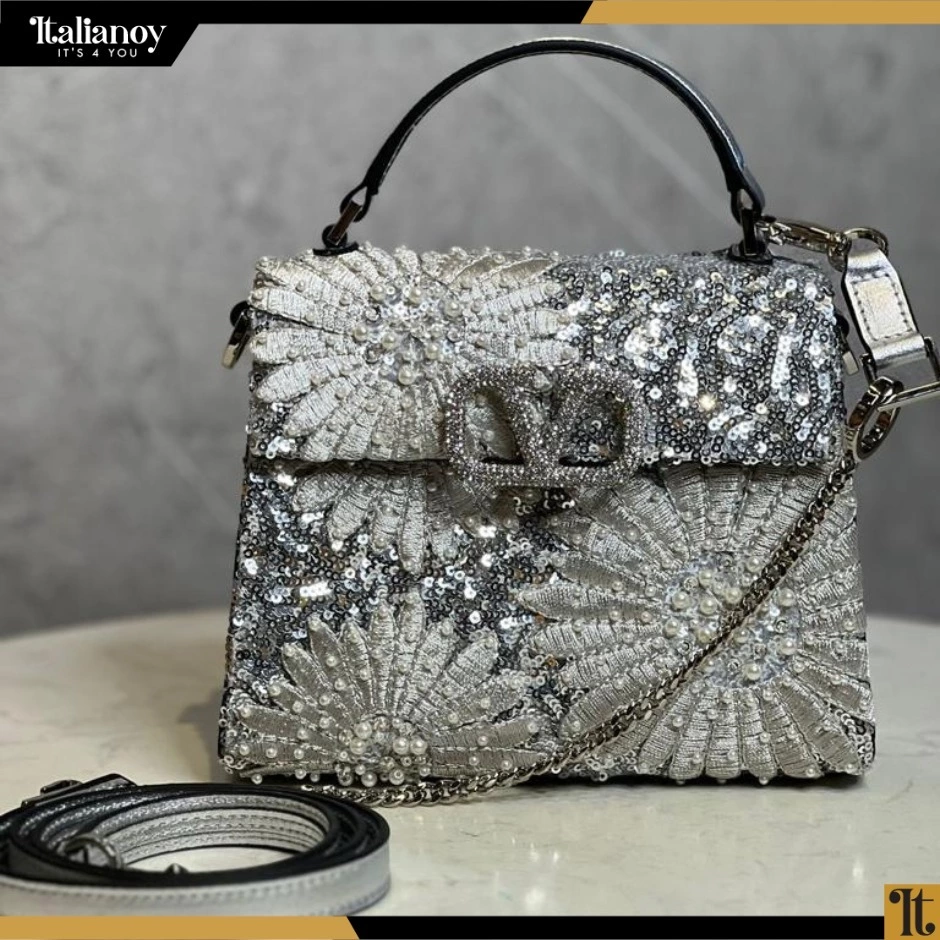 Locò Small Embellished Leather Shoulder Bag