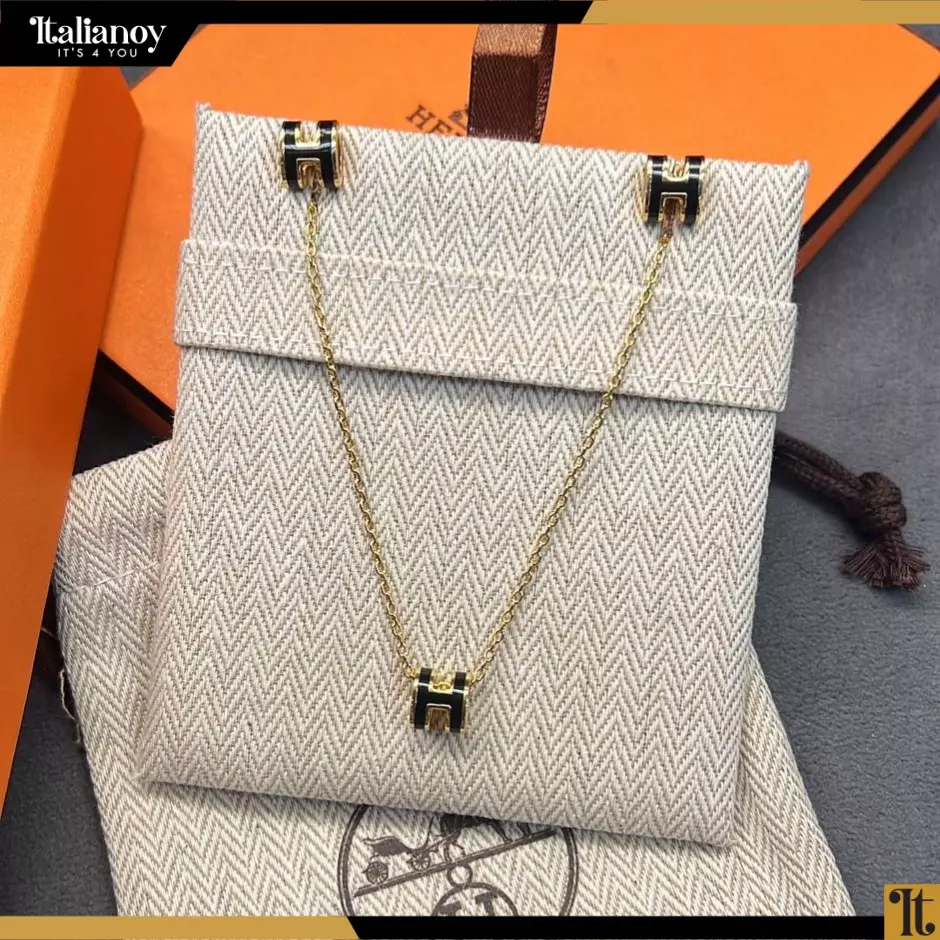 Hermes Pop H Pendant Necklace & earinings black in Gold Plated Coral