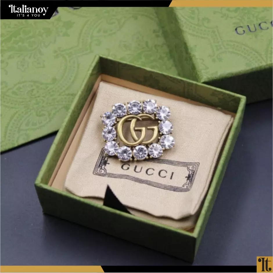 Gucci brooch