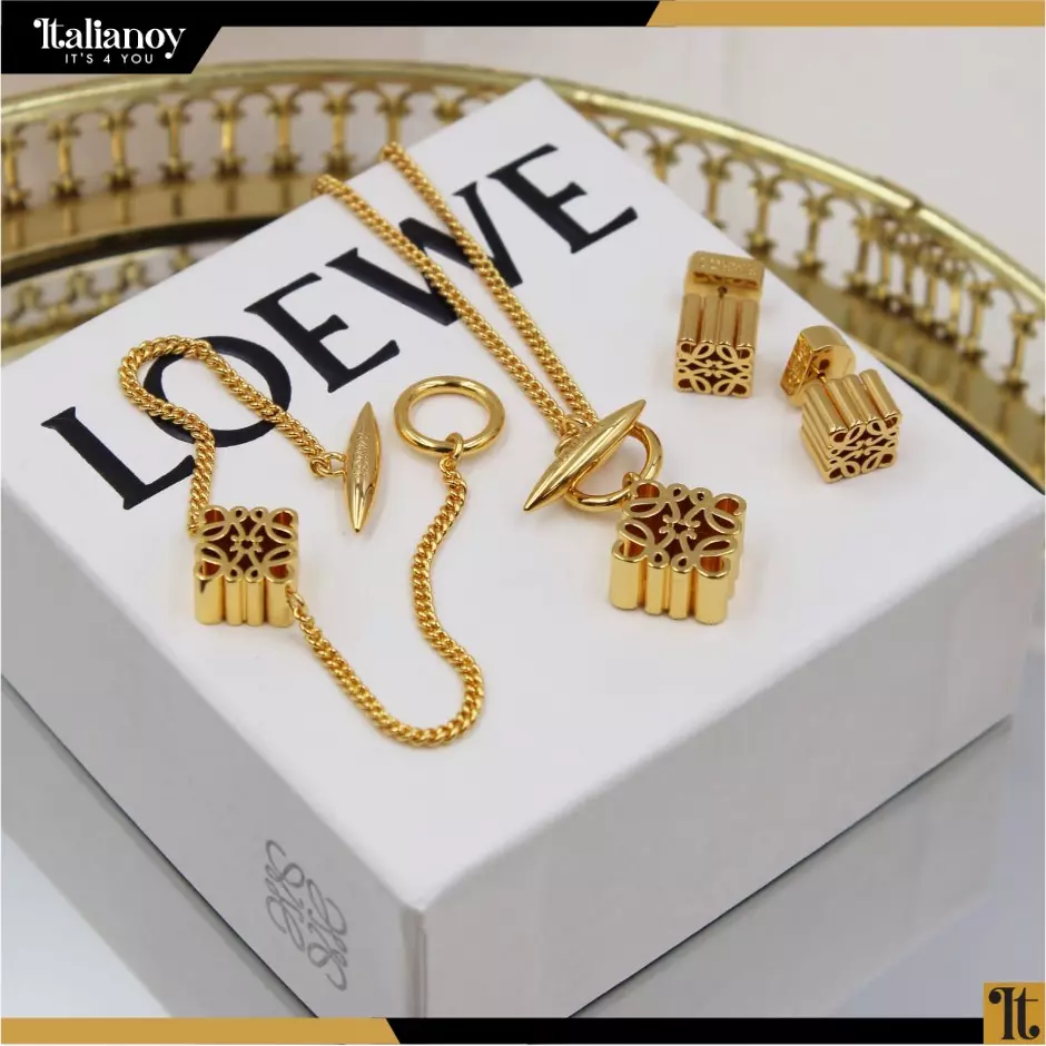 Loewe - Anagram-Charm Metal Necklace - Womens - Gold