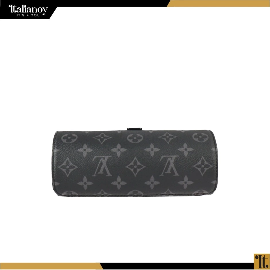 Case Monogram Eclips...