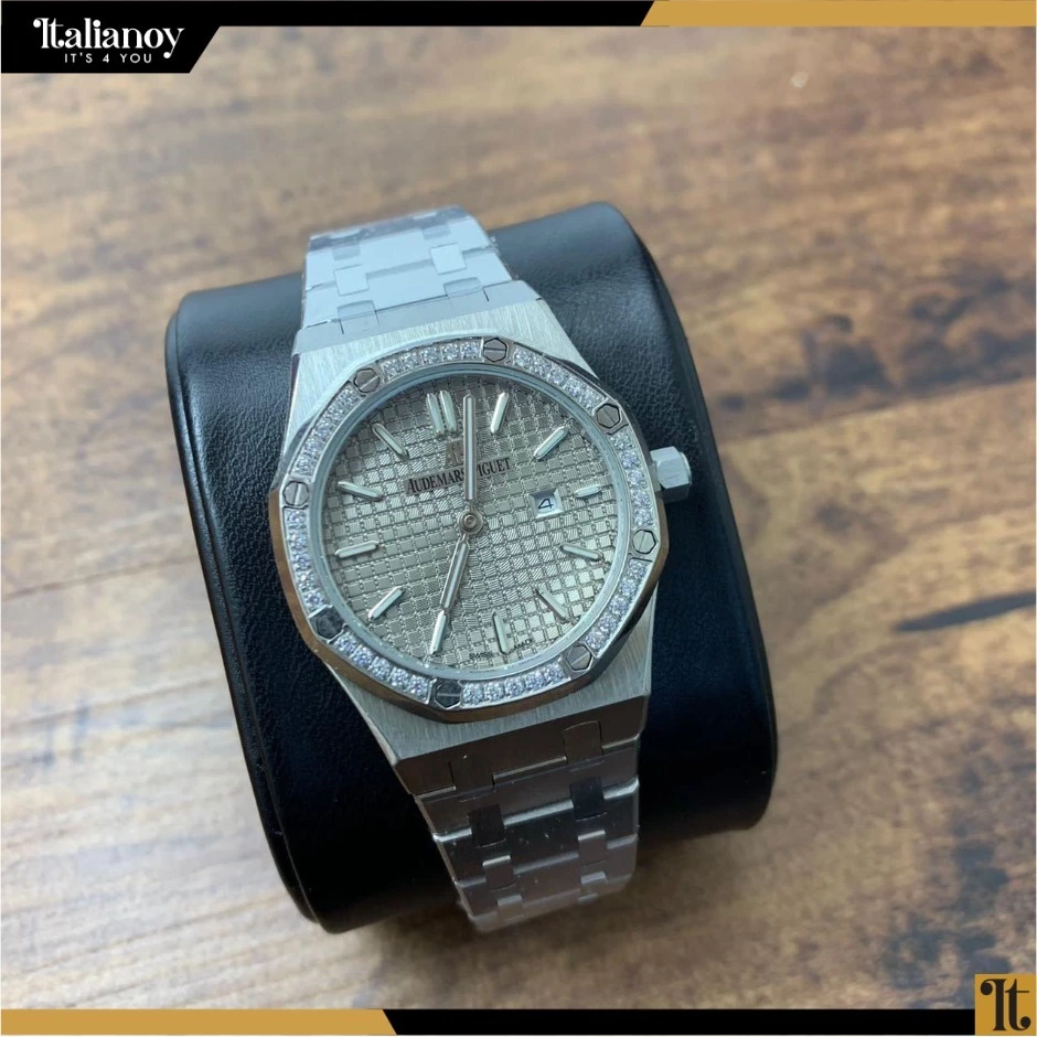 Audemars Piguet Royal Oak gold Dial