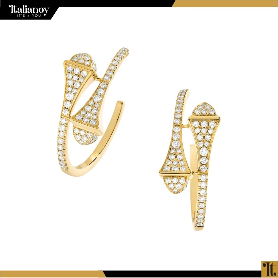 Cleo Rev Mini Pendant In Yellow Gold