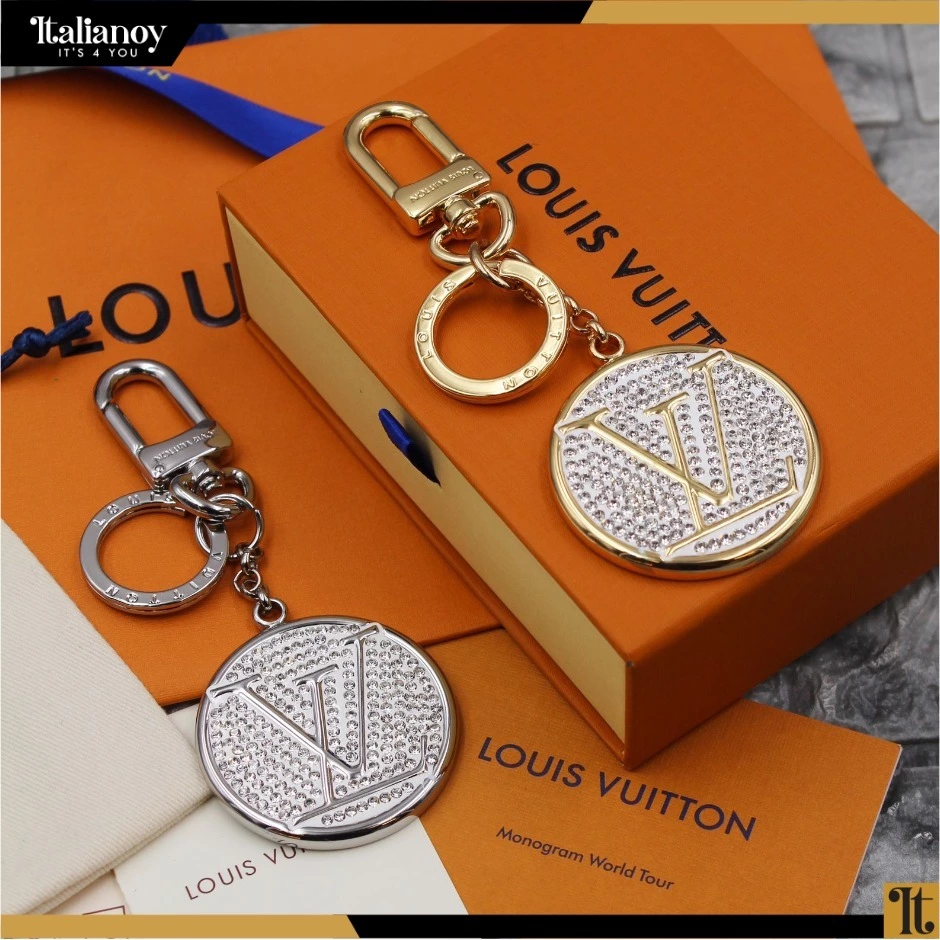 LV Circle Bag Charm...