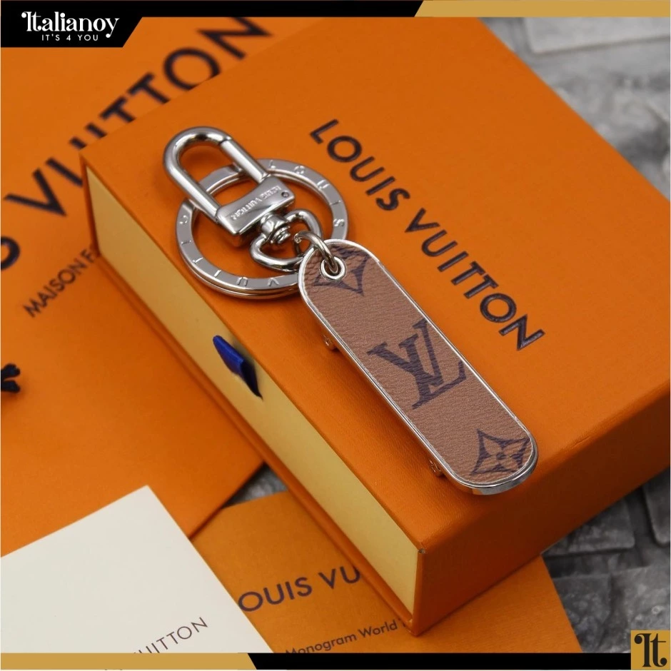 Monogram Skate Bag C...