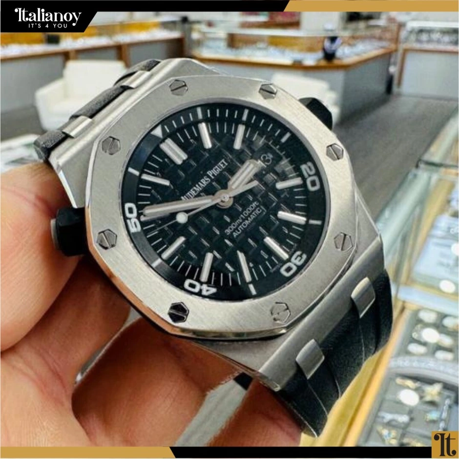 Audemars Piguet Royal Oak Offshore Diver Black Dial Black Rubber Men’s Watch