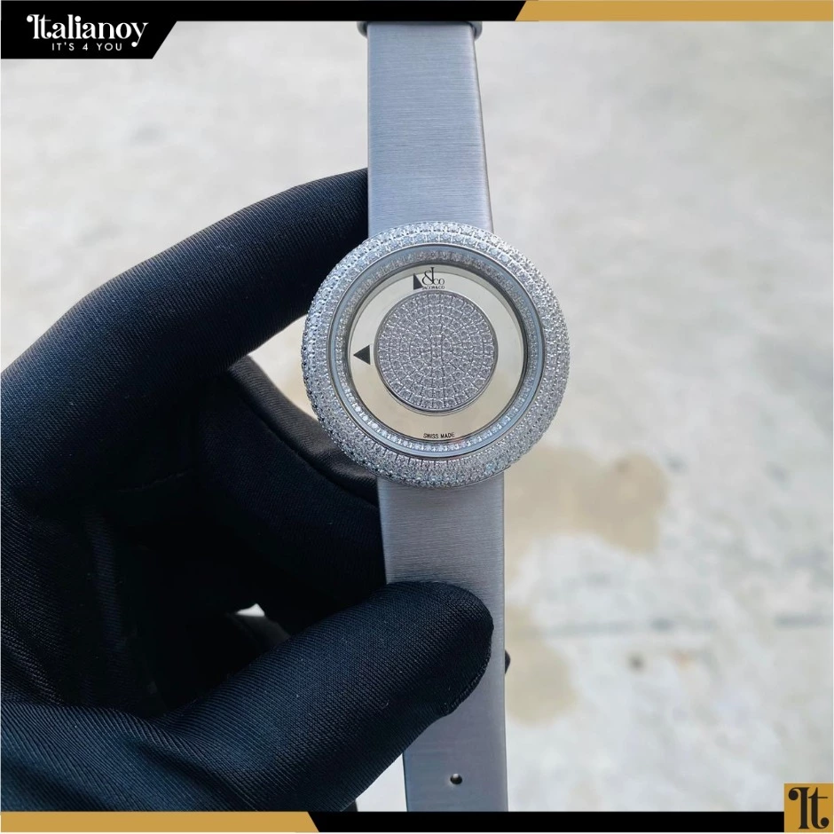 Replica Brilliant Mystery Baguette Women’s Quartz Leather Strap silver