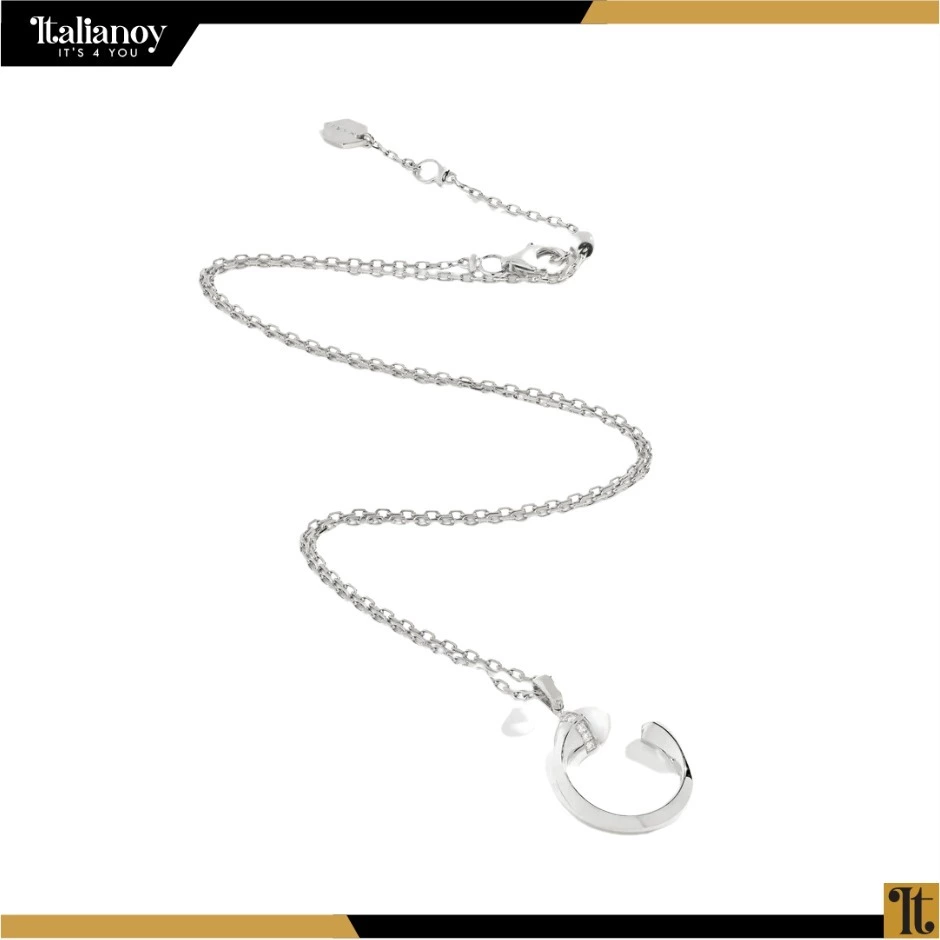 Cleo Venus White Agate