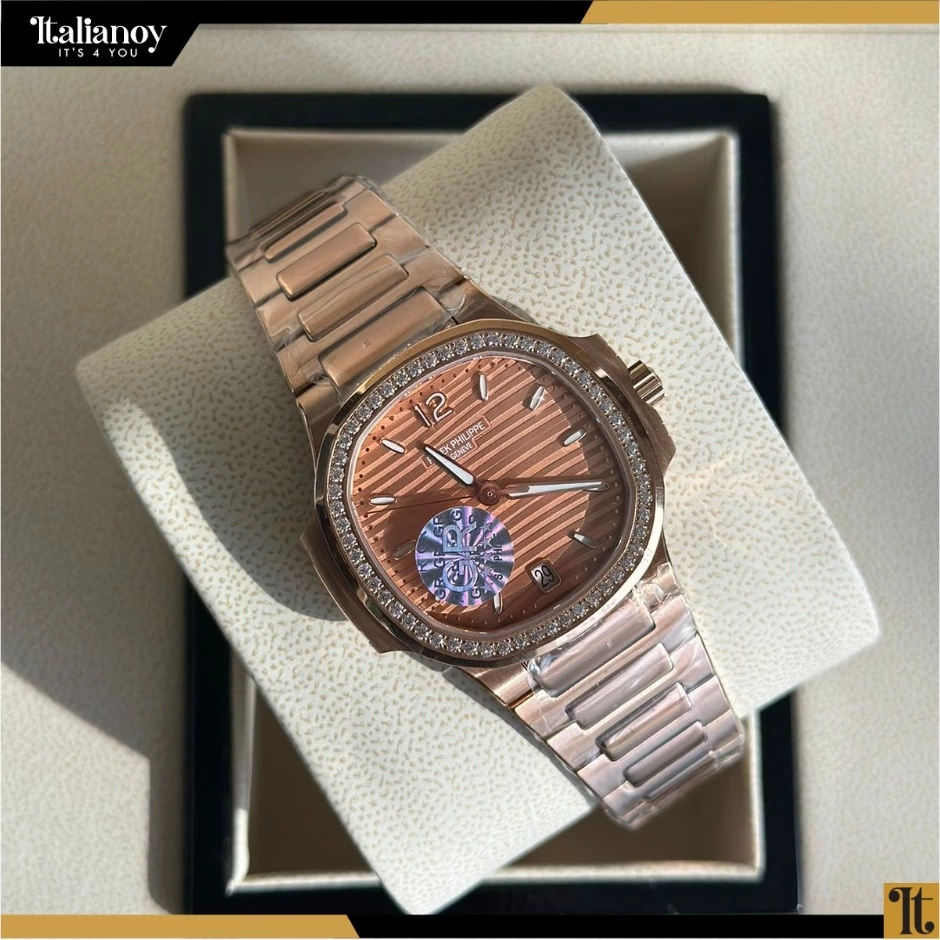 Patek Philippe Nautilus rose gold