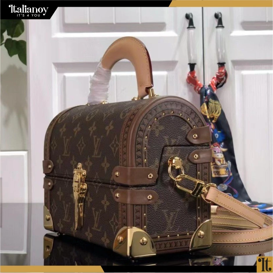 Louis Vuitton Spring-Summer 2022 Runway Bags