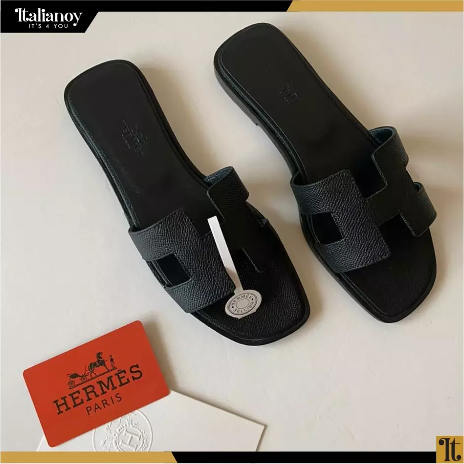 Hermès Women's Black Shoes