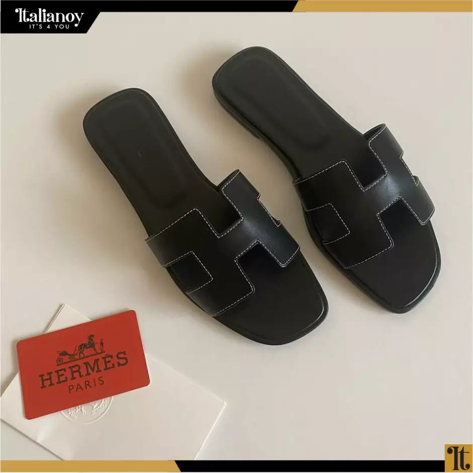 Hermès Women's Black Shoes