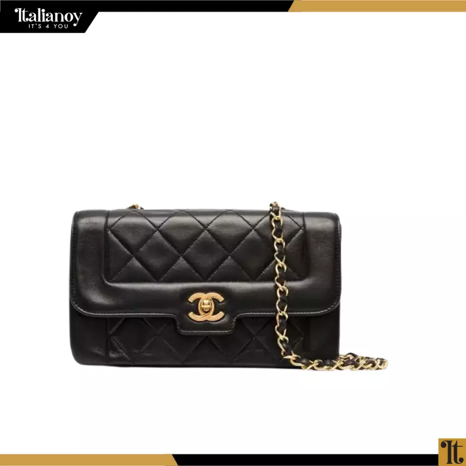 Chanel 1992 CC diamond-quilted shoulder bag