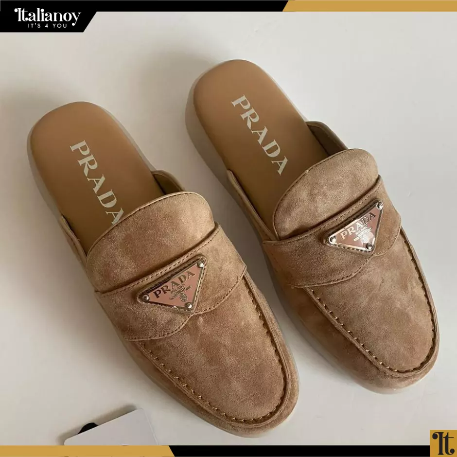 Suede sabots Desert Beige