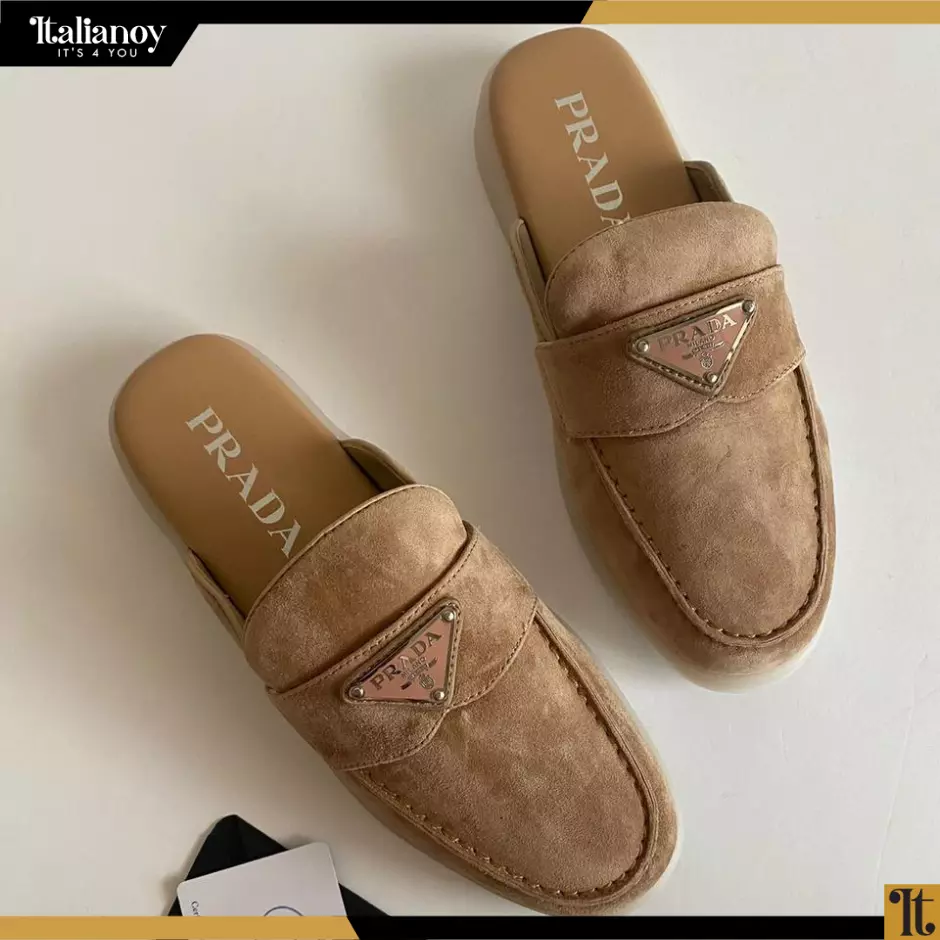 Suede sabots Desert Beige