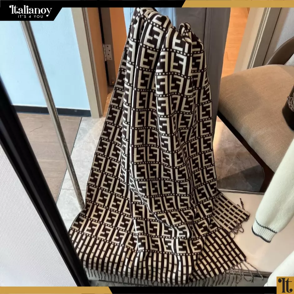 Scarf Brown wool stole